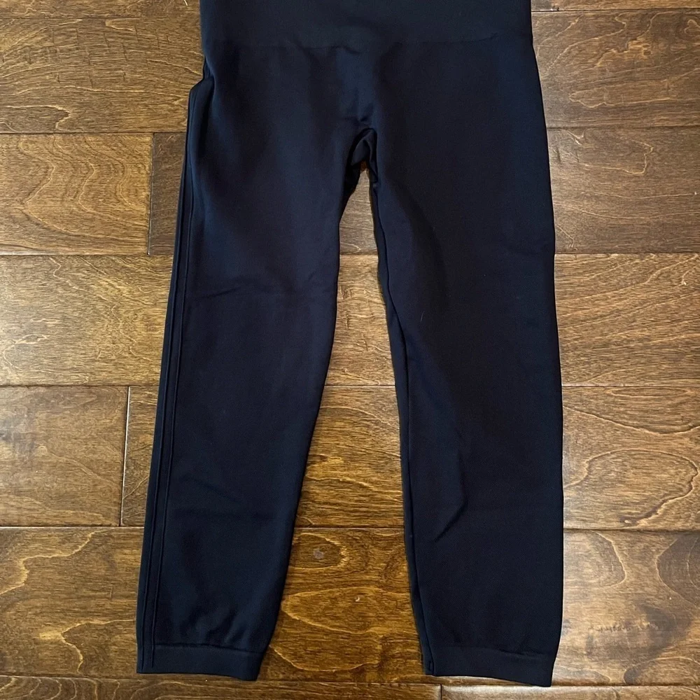 Spanx *Like New* Cropped Leggings Size XL